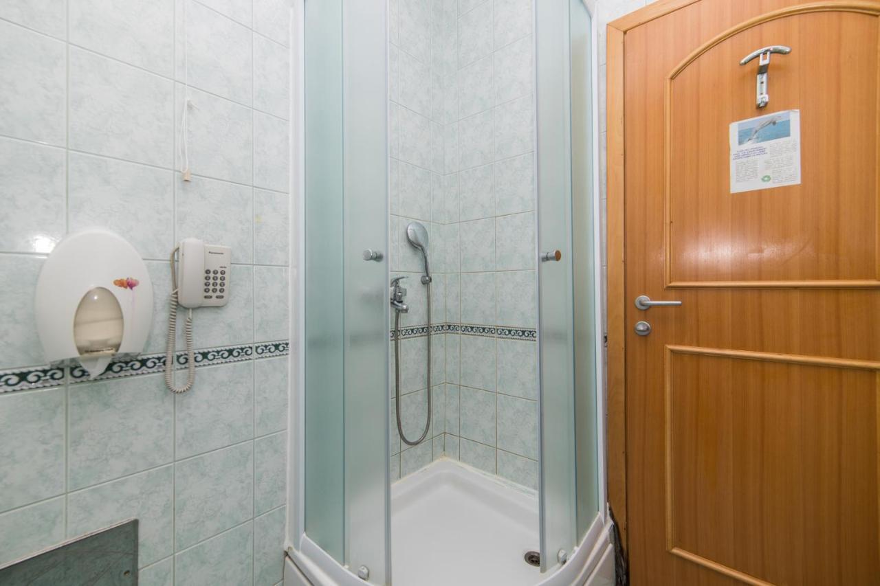 Hotel Riva Brist Dış mekan fotoğraf